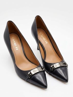 COACH Bowery Blue Black Leather Pointed Toe Hardware Pumps Heels Size 7